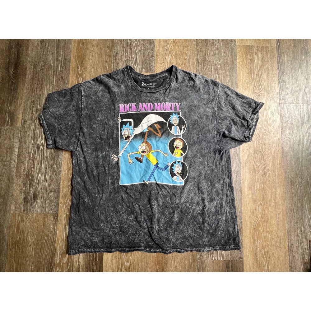 Rick and Morty Graphic T-Shirt Mens XL Grey Acid Wash Short Sleeve Cotton Tee